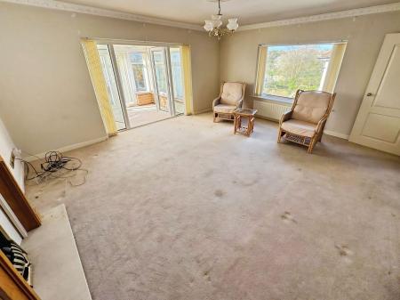 2 bedroom Detached bungalow for sale in Cumberledge Hill, Rugeley, WS15