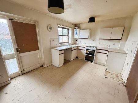 2 bedroom Terraced House for sale in Undertrees Close, Telford, TF1