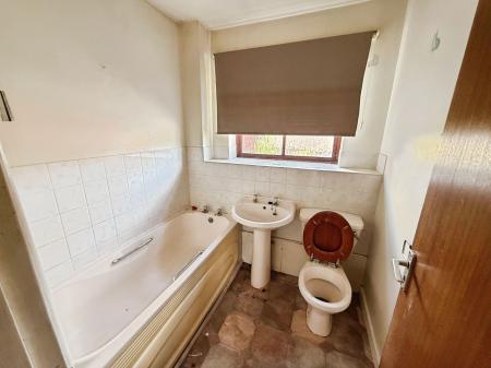 2 bedroom Terraced House for sale in Undertrees Close, Telford, TF1
