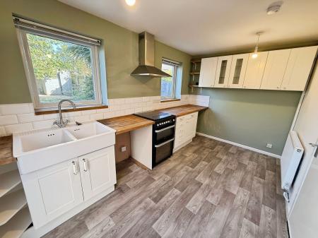 2 bedroom Semi-detached house for sale in Garbett Road, Aqueduct, TF4