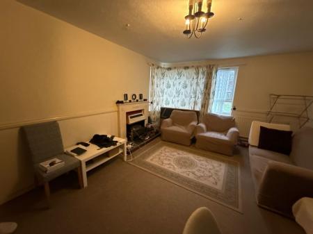 2 bedroom Flat to let in Dalford Court, Telford, TF3