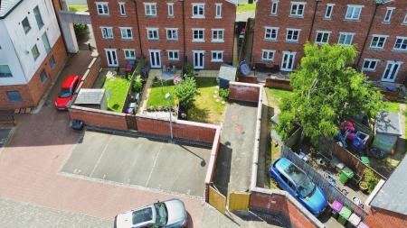 4 bedroom End of terrace house for sale in Pepper Mill, Lawley Village, TF4