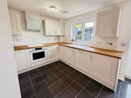 4 bedroom End of terrace house for sale in Pepper Mill, Lawley Village, TF4