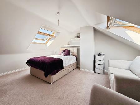 3 bedroom Semi-detached house for sale in Daker Row, Lawley Village, TF4