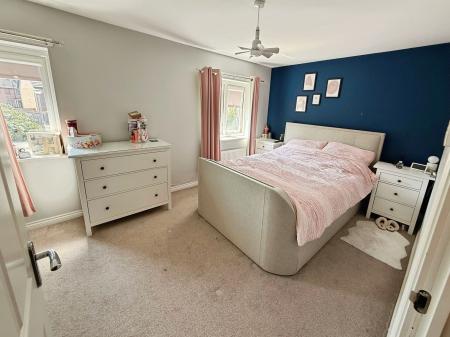 3 bedroom Semi-detached house for sale in Daker Row, Lawley Village, TF4