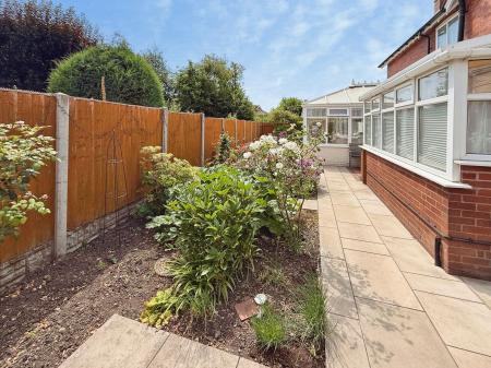 3 bedroom Detached house for sale in Wellington Road, Muxton, TF2