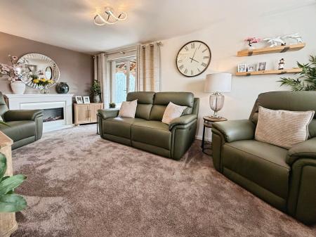 3 bedroom Detached house for sale in Doody Close, Telford, TF3