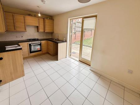 2 bedroom Semi-detached house for sale in Yewtree Moor, Lawley Village, TF4