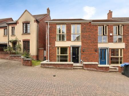 2 bedroom Semi-detached house for sale in Yewtree Moor, Lawley Village, TF4