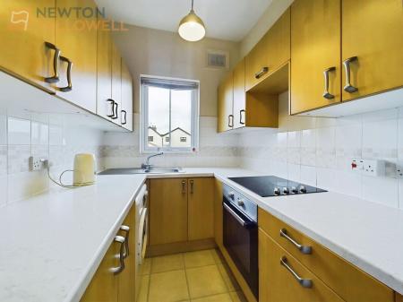1 bedroom Studio flat for sale in Brookhay Lane, Broom Leasoe House Brookhay Lane, WS13