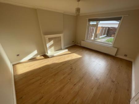 3 bedroom Semi-detached house to let in Juniper Drive, Trench, TF2