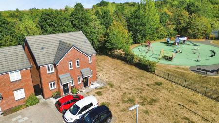 2 bedroom Semi-detached house for sale in Miners Way, Telford, TF2