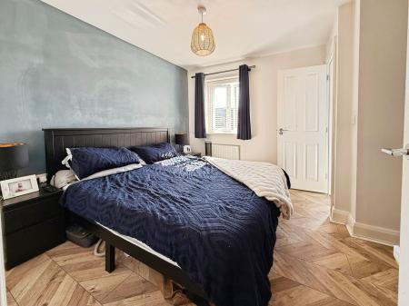 2 bedroom Semi-detached house for sale in Miners Way, Telford, TF2
