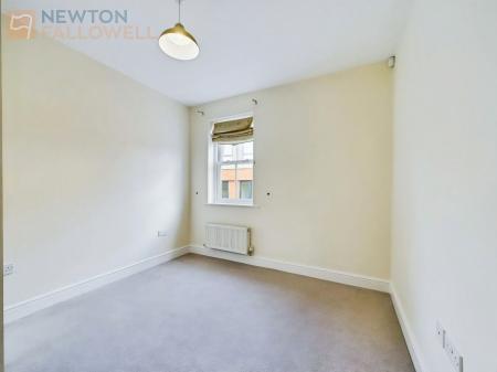 2 bedroom Apartment to let in Sandford Street, Lichfield, WS13