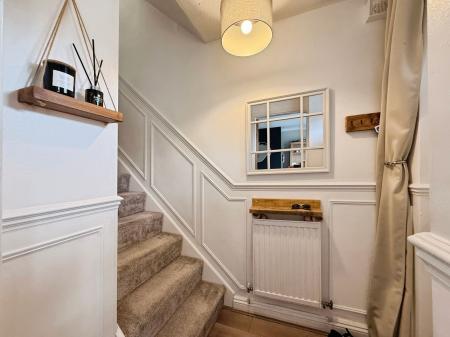 4 bedroom Detached house for sale in Lower Wood, The Rock, TF3