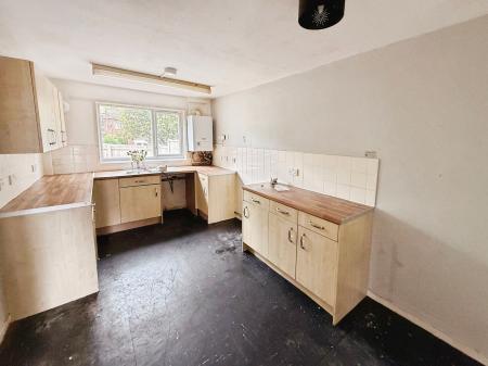 2 bedroom End of terrace house for sale in Maple Close, Trench, TF2