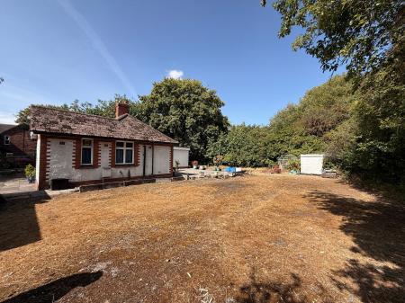4 bedroom Detached bungalow for sale in Old Office Road, Dawley, TF4