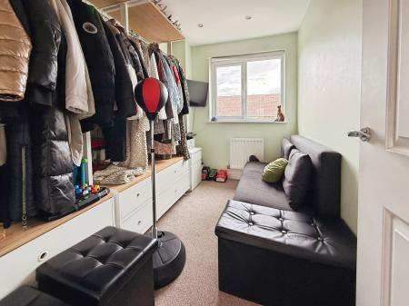 4 bedroom End of terrace house for sale in Wittingham Close, Hadley, TF1