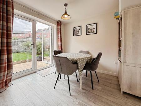 4 bedroom Detached house for sale in Eunice Way, Telford, TF3