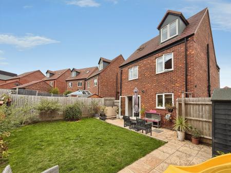 4 bedroom Detached house for sale in Eunice Way, Telford, TF3