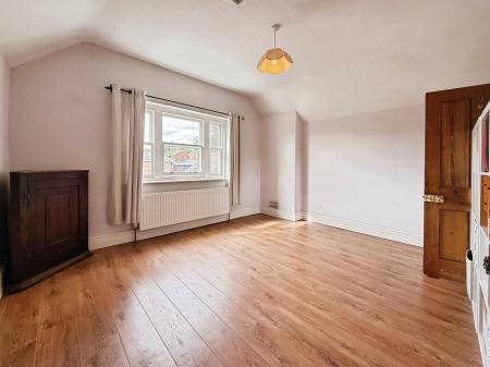 4 bedroom Detached house for sale in Hillside, Ironbridge, TF8