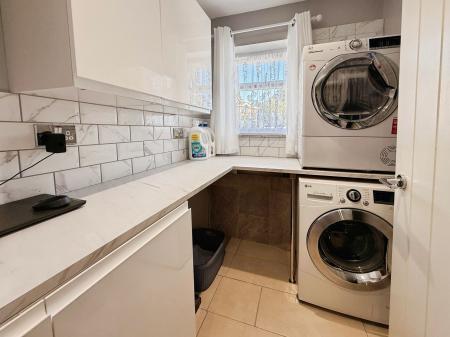 3 bedroom Detached bungalow for sale in Weavers Rise, Ketley Bank, TF2
