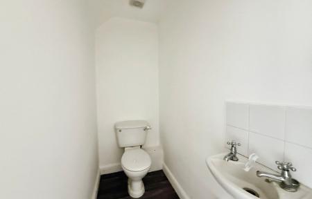 2 bedroom Terraced House to let in Lodge Court, Donnington Wood, TF2