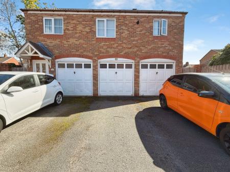 3 bedroom Semi-detached house for sale in Moorhouse Close, Wellington, TF1