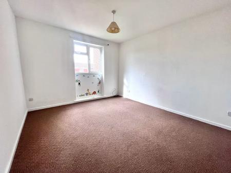 3 bedroom Semi-detached house to let in Draycott, Telford, TF3