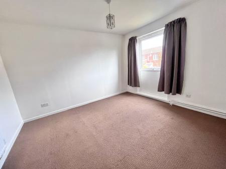 3 bedroom Semi-detached house to let in Draycott, Telford, TF3