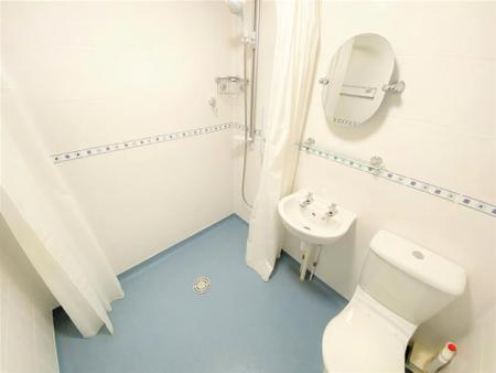 2 bedroom Semi-detached house to let in Low Valley Close, Ketley, TF1