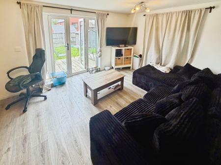 3 bedroom Semi-detached house for sale in Hendy Avenue, Ketley, TF1
