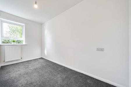 2 bedroom Apartment for sale in Snedshill Way, Snedshill, TF2