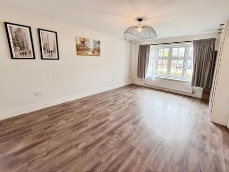 4 bedroom Detached house for sale in Alfred Nock Drive, Priorslee, TF2