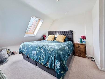 3 bedroom Semi-detached house for sale in Long Row Drive, Lawley Village, TF4