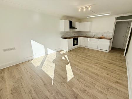 2 bedroom Ground floor flat for sale in Deercote, Telford, TF3