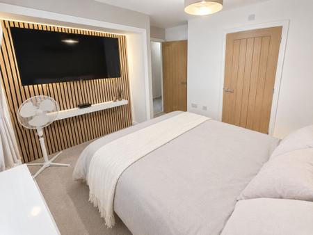3 bedroom Semi-detached house for sale in Dukes View, Donnington, TF2