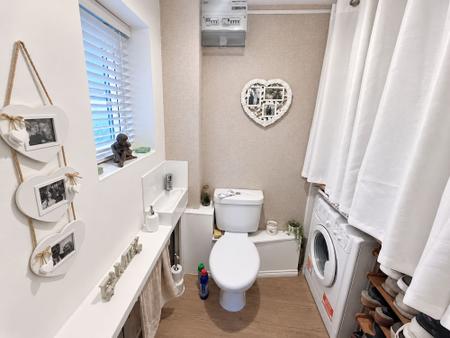 3 bedroom Semi-detached house for sale in Dukes View, Donnington, TF2