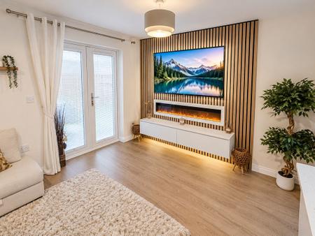 3 bedroom Semi-detached house for sale in Dukes View, Donnington, TF2