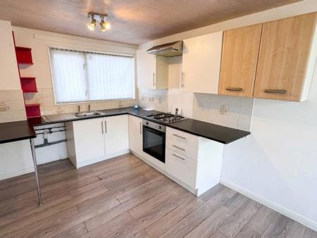 3 bedroom Terraced House to let in Stonedale, Sutton Hill, TF7