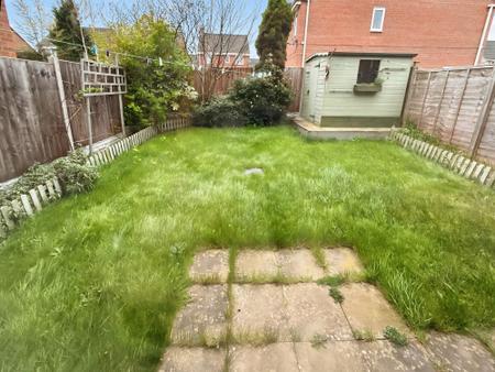 4 bedroom Semi-detached house to let in Booth Hurst Road, Hawksyard, WS15