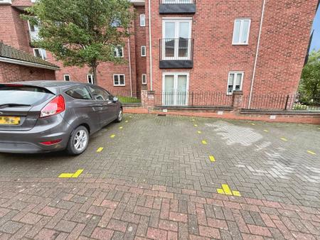 2 bedroom Flat for sale in Braithwaite Row, Wellington, TF1