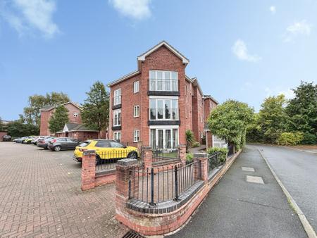 2 bedroom Flat for sale in Braithwaite Row, Wellington, TF1