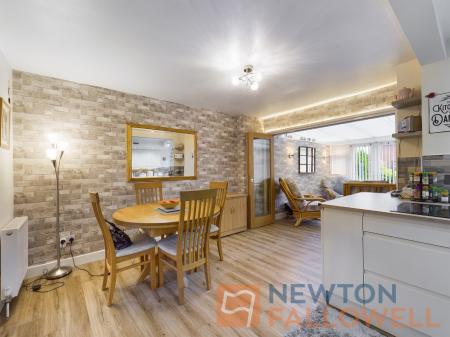 2 bedroom Semi-detached house for sale in Allens Lane, Pelsall, WS3