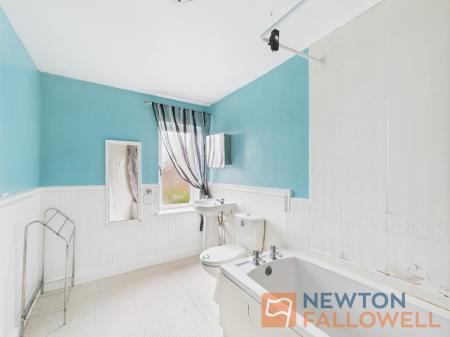 2 bedroom Terraced House for sale in Field Road, Bloxwich, WS3