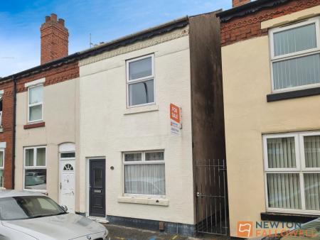 2 bedroom Terraced House for sale in Field Road, Bloxwich, WS3