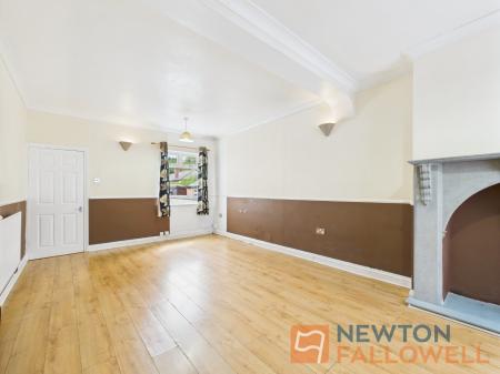 2 bedroom Terraced House for sale in Field Road, Bloxwich, WS3