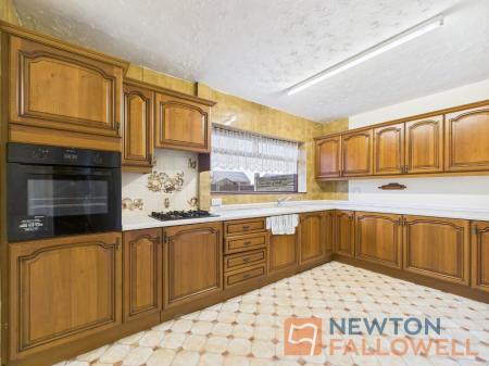 3 bedroom Semi-detached house for sale in Goscote Lane, Walsall, WS3