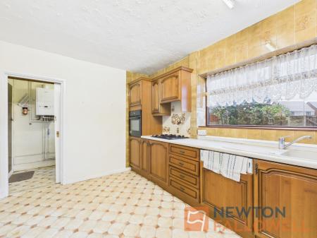 3 bedroom Semi-detached house for sale in Goscote Lane, Walsall, WS3