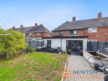 3 bedroom End of terrace house for sale in Hawbush Road, Walsall, WS3